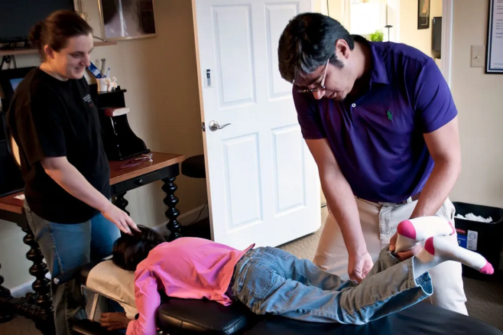 chiropractor in Hickory